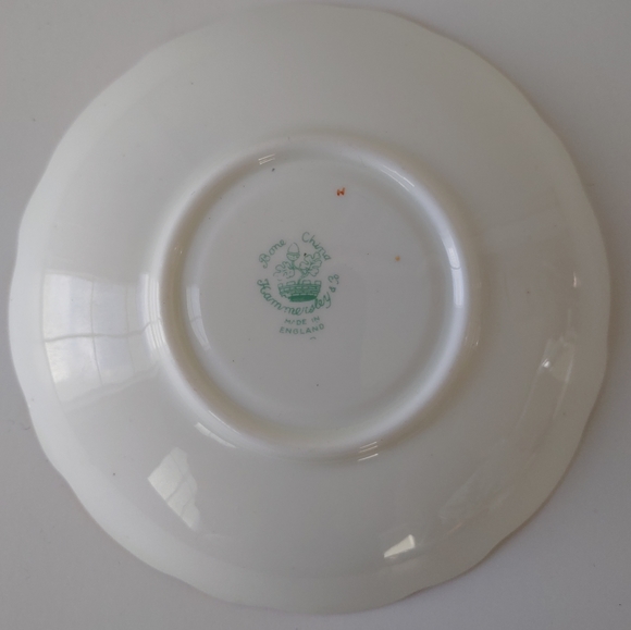 Hammersley & Co Heather Sprayed Pedestal Teacup Saucer Set - Picture 8 of 8